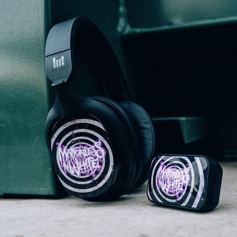 Motionless in White Shell for EarBuds Case - Image 3